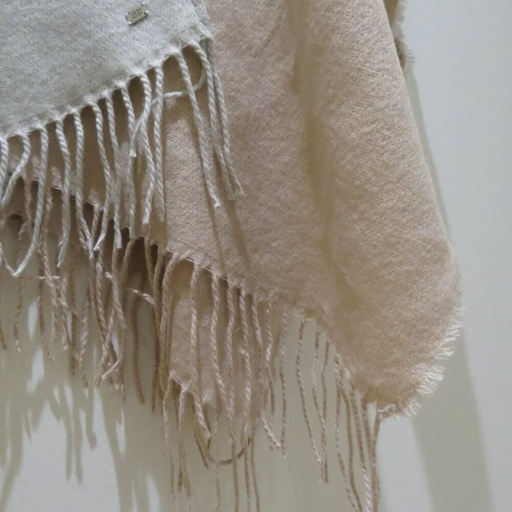 SOIA & KYO Yadira Pink Ivory Colorblock Fringed Wrap Scarf Shawl Neutral NWT